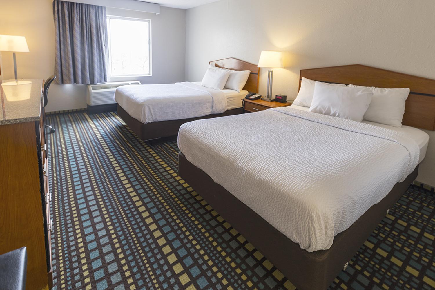 Days Inn By Wyndham Florence Cincinnati Area Bagian luar foto