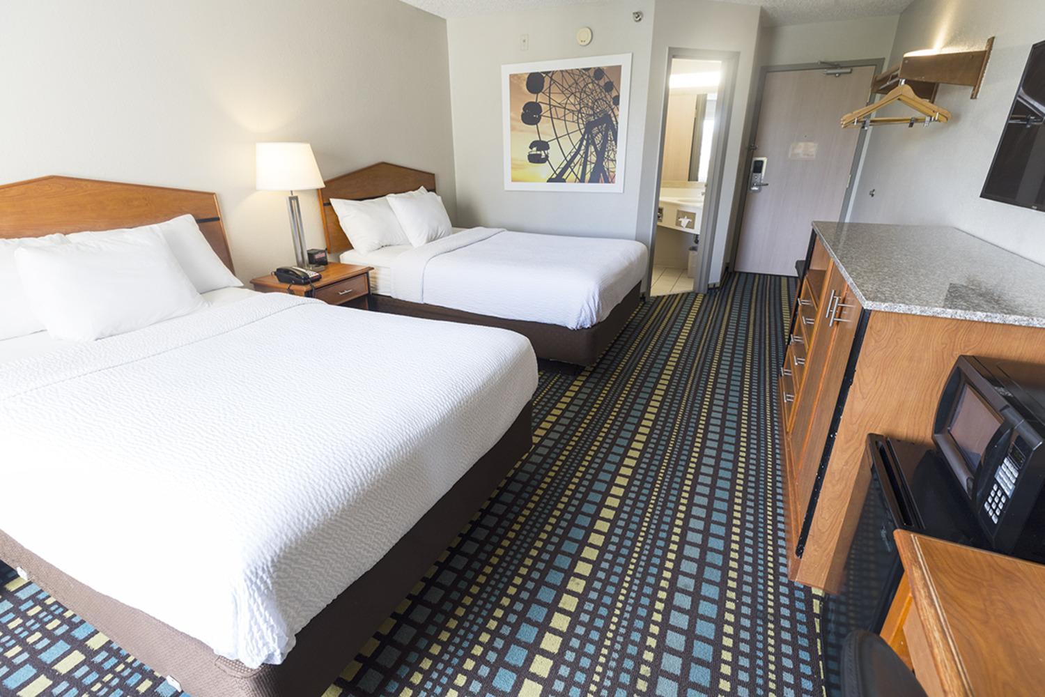 Days Inn By Wyndham Florence Cincinnati Area Bagian luar foto