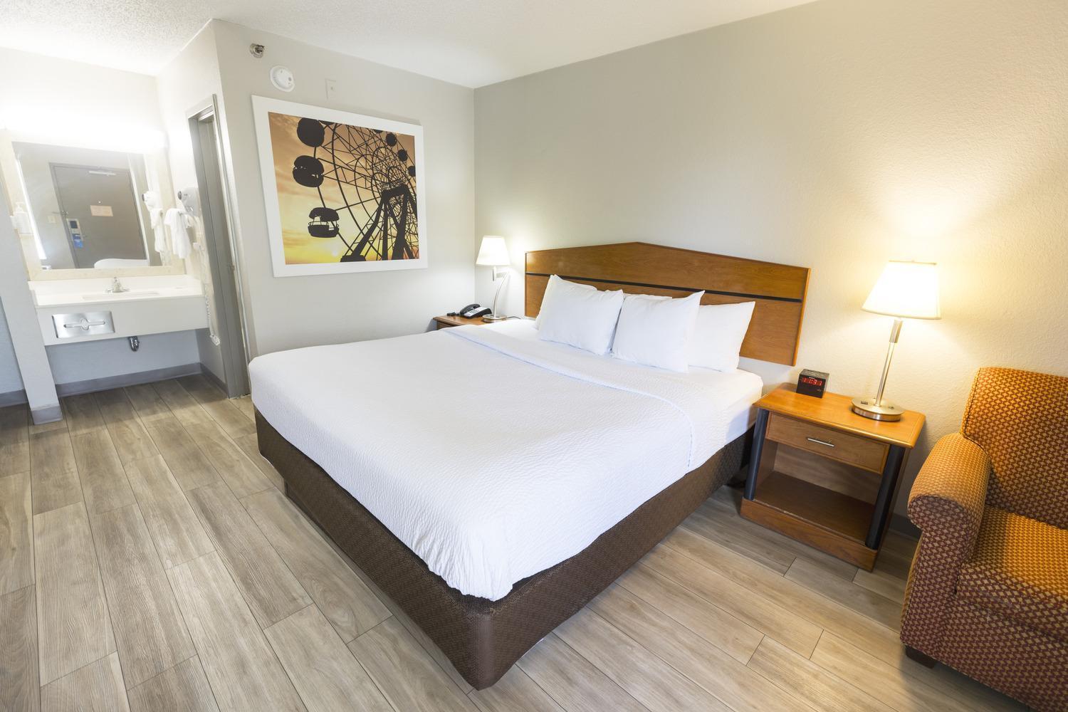 Days Inn By Wyndham Florence Cincinnati Area Bagian luar foto